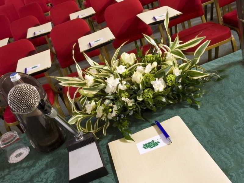 Hotel Vittoria Pesaro Esterno foto The 2016 conference